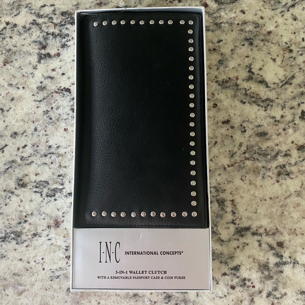 INC 3-1 Wallet Clutch